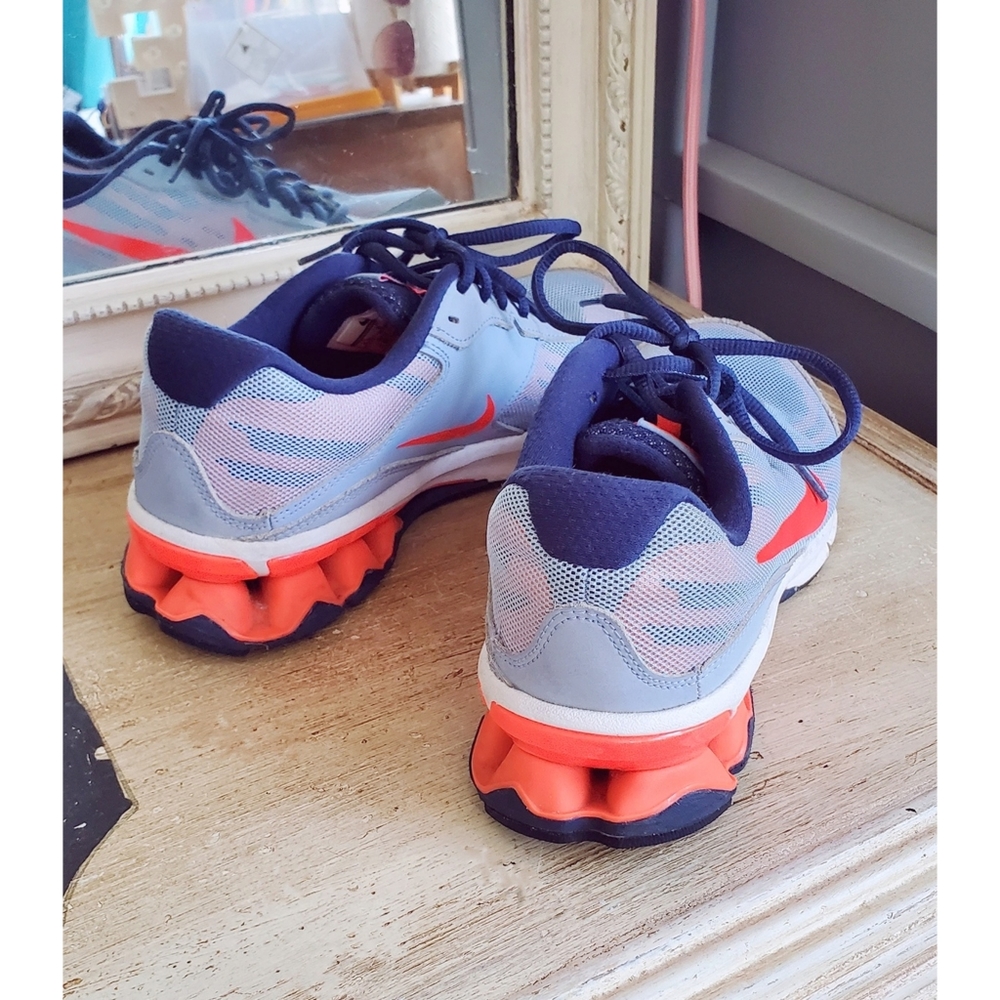 Nike Running Shoes - Picture 3 of 5